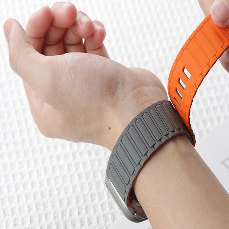 Apple Watch Magnetic Silicone Band [38–49mm] Sweat-proof & Secure Fit | Display