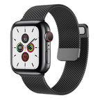 Stainless Steel Magnetic Mesh Apple Watch Strap 38–49mm Milanese Loop | Black