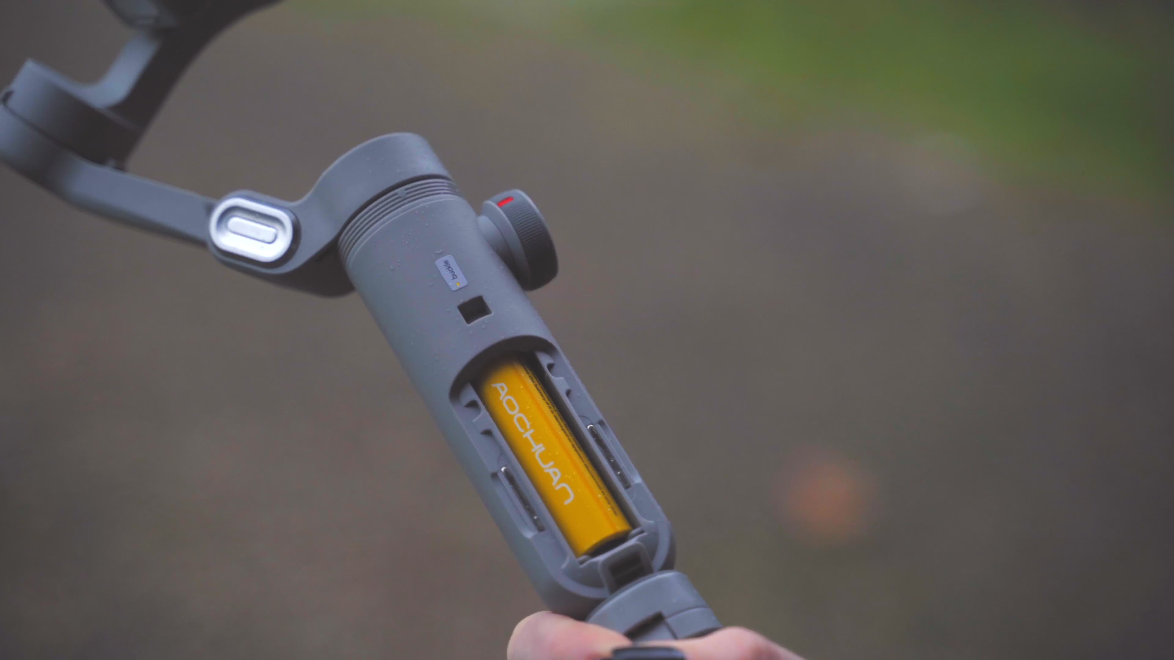 AOCHUAN Smart XPro 3-Axis Smartphone Gimbal Stabilizer with LED Light - OLED Screen