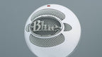 USB microphone with cardioid pickup pattern, perfect for streaming, podcasting, and high-quality online communication.