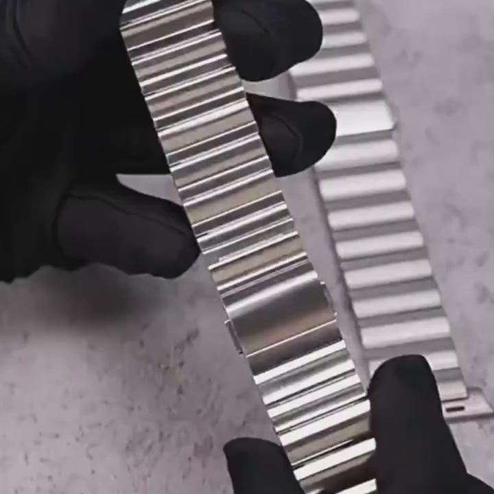 Magnetic Stainless Steel Apple Watch Strap |Premium Aluminum | Intro